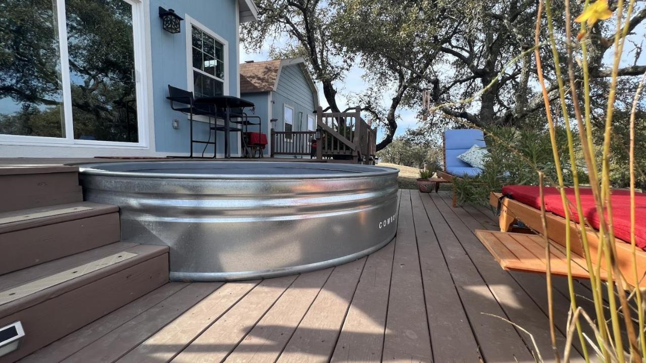 Hill Country Highland'S Bluebonnet Cottage Marble Falls Exteriör bild