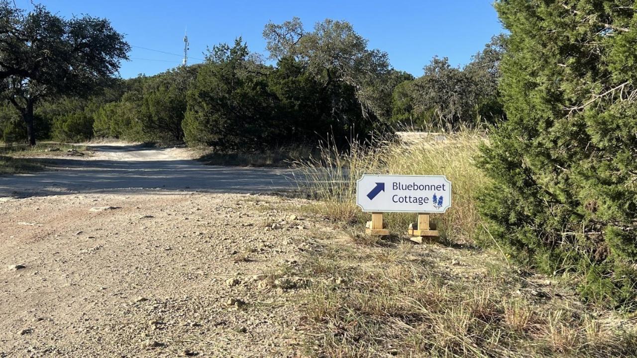 Hill Country Highland'S Bluebonnet Cottage Marble Falls Exteriör bild