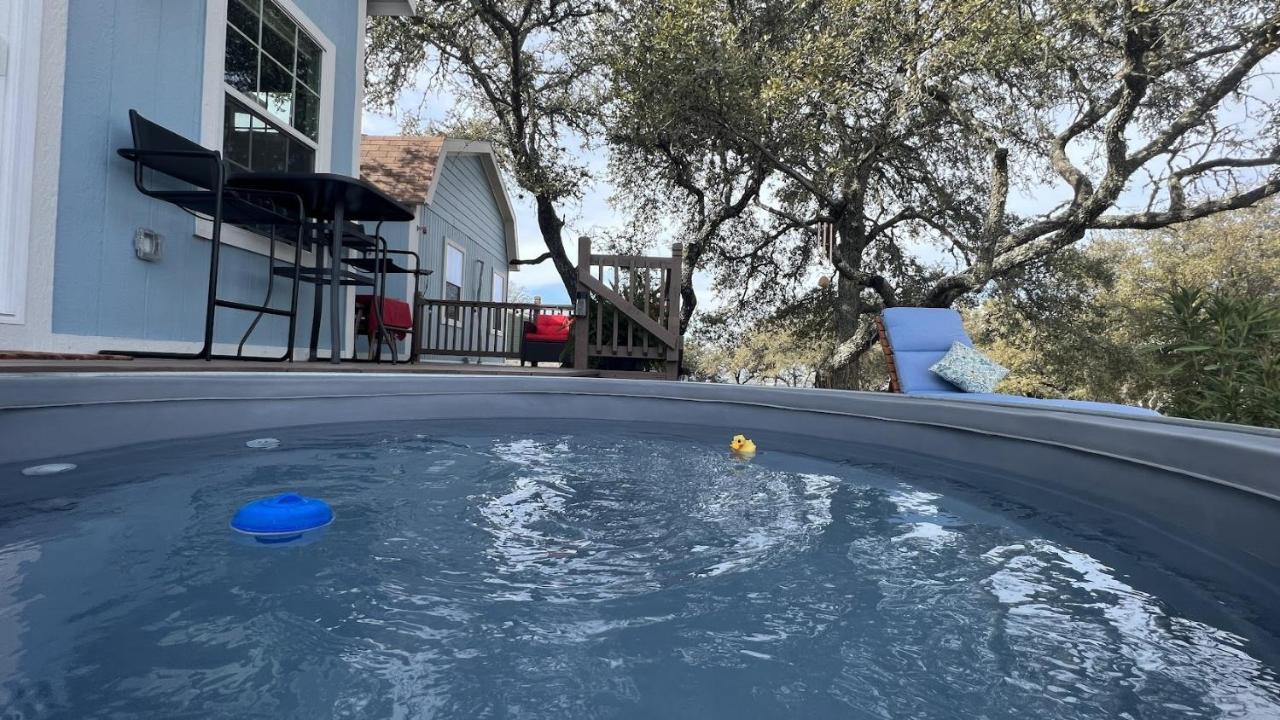 Hill Country Highland'S Bluebonnet Cottage Marble Falls Exteriör bild