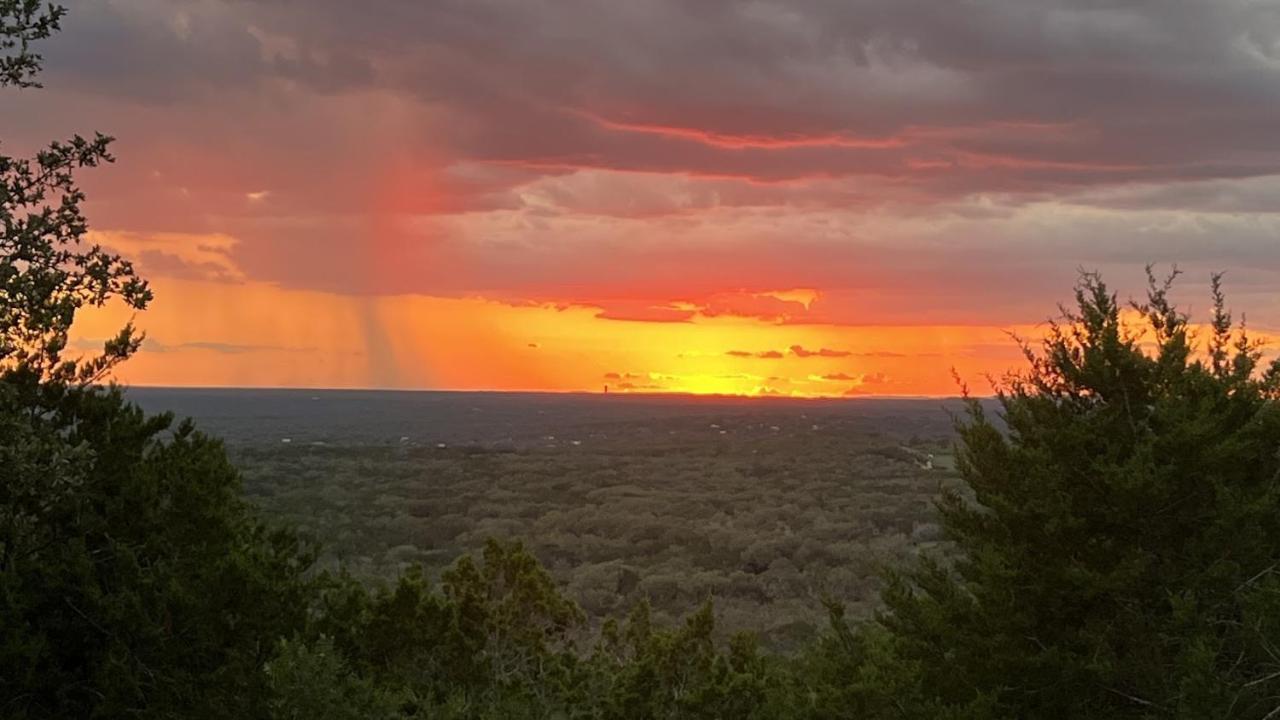 Hill Country Highland'S Bluebonnet Cottage Marble Falls Exteriör bild