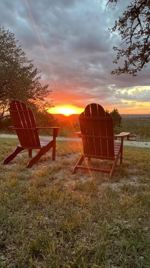 Hill Country Highland'S Bluebonnet Cottage Marble Falls Exteriör bild
