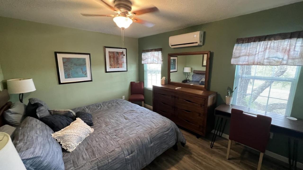 Hill Country Highland'S Bluebonnet Cottage Marble Falls Exteriör bild